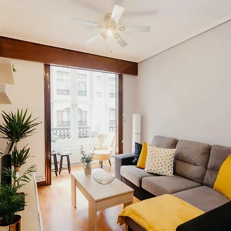 Ubicación Excelente Cerca De Centro Azkuna Apartamento